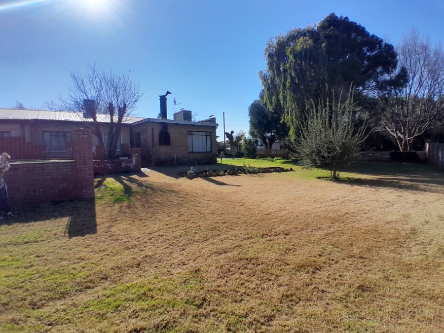 To Let 4 Bedroom Property for Rent in Kuruman Northern Cape